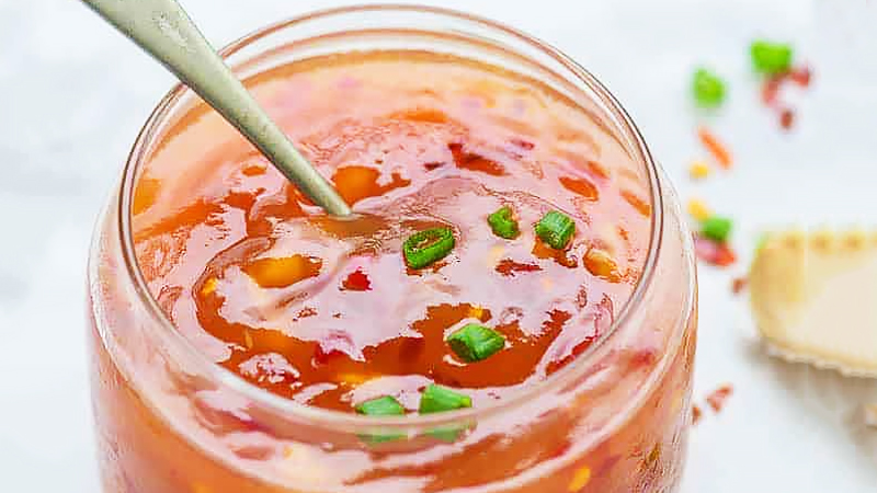 Cách làm nước chấm thái chua ngọt