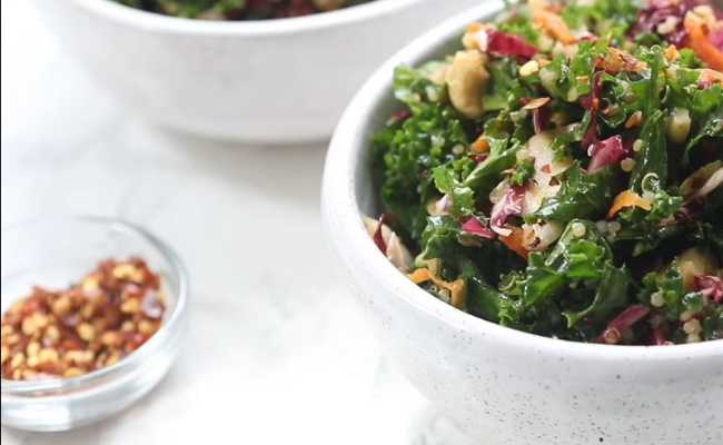 Công thức làm salad cải kale đơn giản