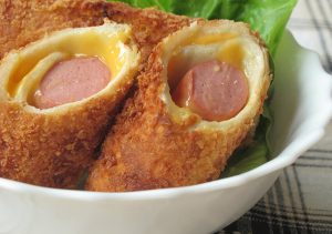 phô mai bọc xúc xích